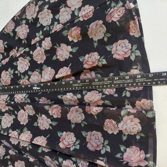 Ro & De Black Pink Skirt Floral Lined Mesh‎ Pleated Tapestry Look Circle Swing - Picture 6 of 13